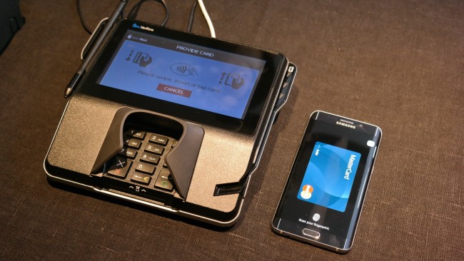 a test p & # x142; acilia & #  x15B; we already & # x17C; smartphone using  the & # x105; Samsung Pay