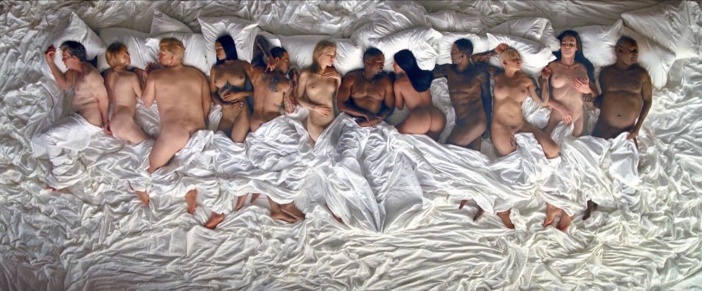 kanye_west_famous_ class="wp-image-71608" 