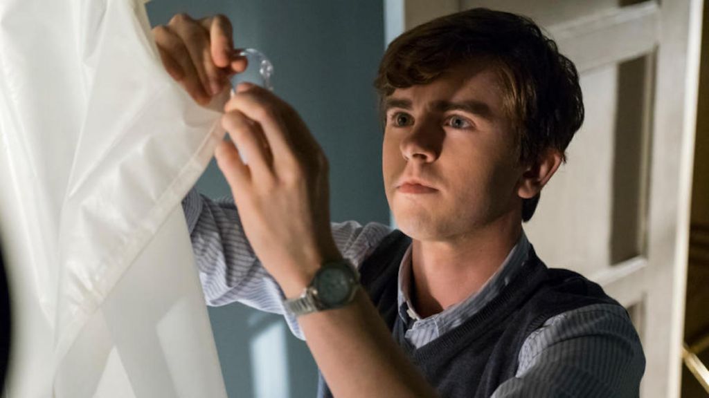 bates motel norman class="wp-image-82134" 