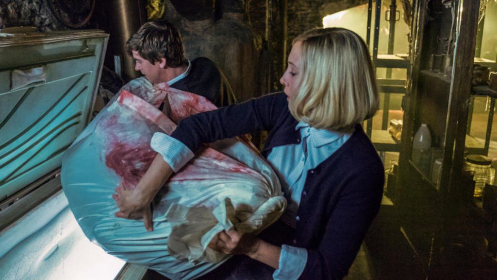 norma w bates motel class="wp-image-82137" 