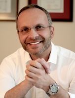 dr Maciej Charaziński