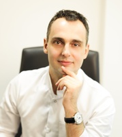 dr n. med. Piotr Jakub Zawodny