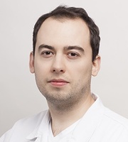 lekarz Krystian Rozmus