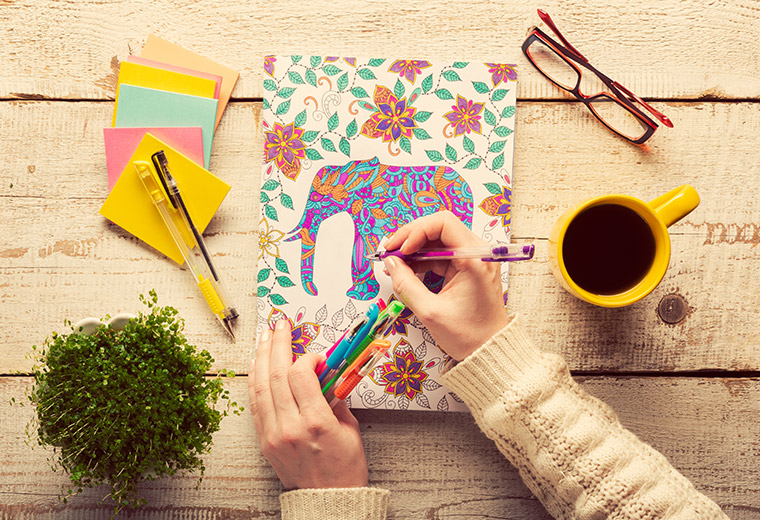 Kolorowanki dla dorosłych - czy to ma sens?
