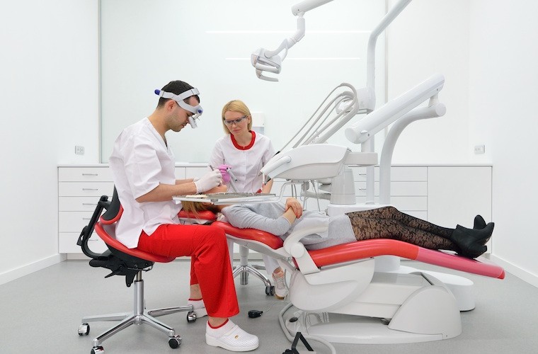 Nieprzyjemny zapach z ust