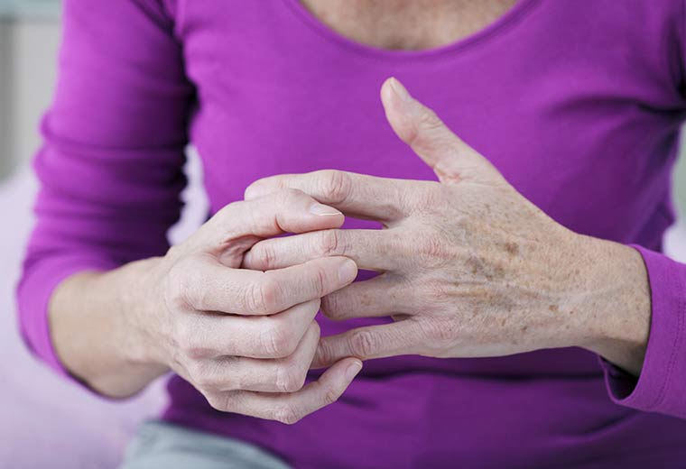 Jedenaście naturalnych sposobów na zapalenie stawów