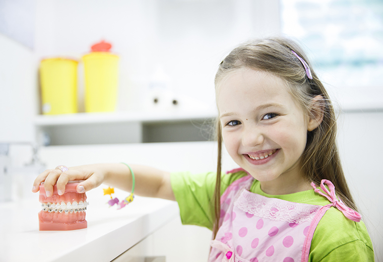 Jak zapobiegać wadom zgryzu u dzieci?