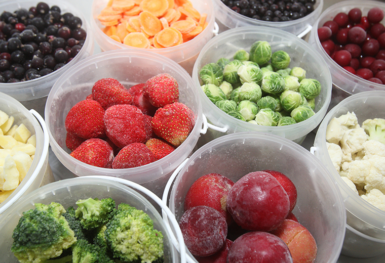 Jak mrozić sezonowe warzywa i owoce?