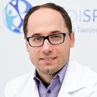 lekarz Artur Drobniak