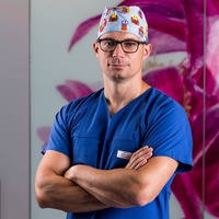 dr n. med. Szymon Kujawiak