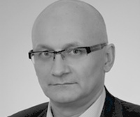 dr n. med. Krzysztof Staroń