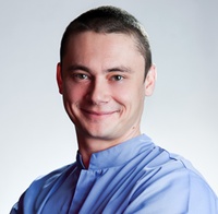 lek. dent. Maciej Błoński