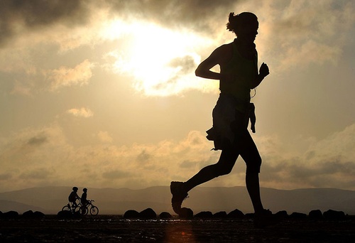 Biegać szybko, czy długo …