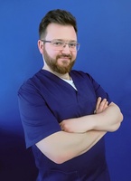 lek. dent. Adam Michalski