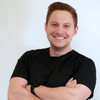 lek. dent. Aleksander Krochmal