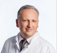 dr Dariusz Dudek