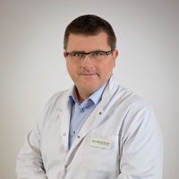 lekarz Hubert Grabowski