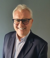 dr n. med. Adam Sipiński