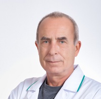 dr n. med. Adam Dziewięcki