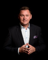 dr Grzegorz Hryniewicz