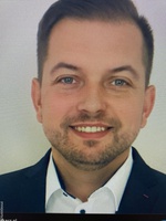 lekarz Marcin Makiewicz