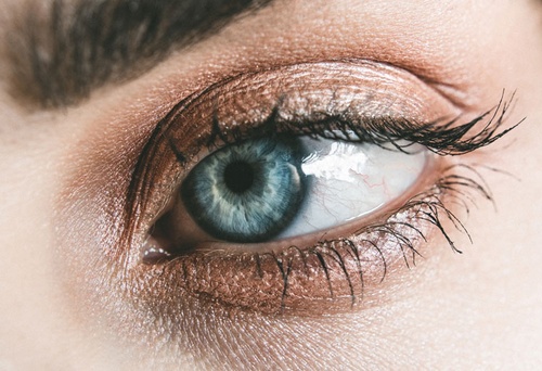 O irydologii w prostych …