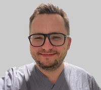 lekarz Marcin Tomaszewski