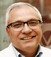 dr n. med. Marek Neuberg