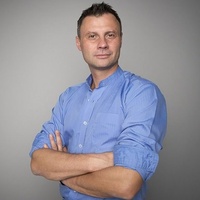 dr n. med. Paweł Skowronek