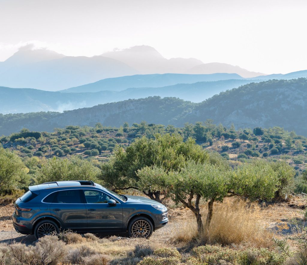 Porsche-Cayenne-6 