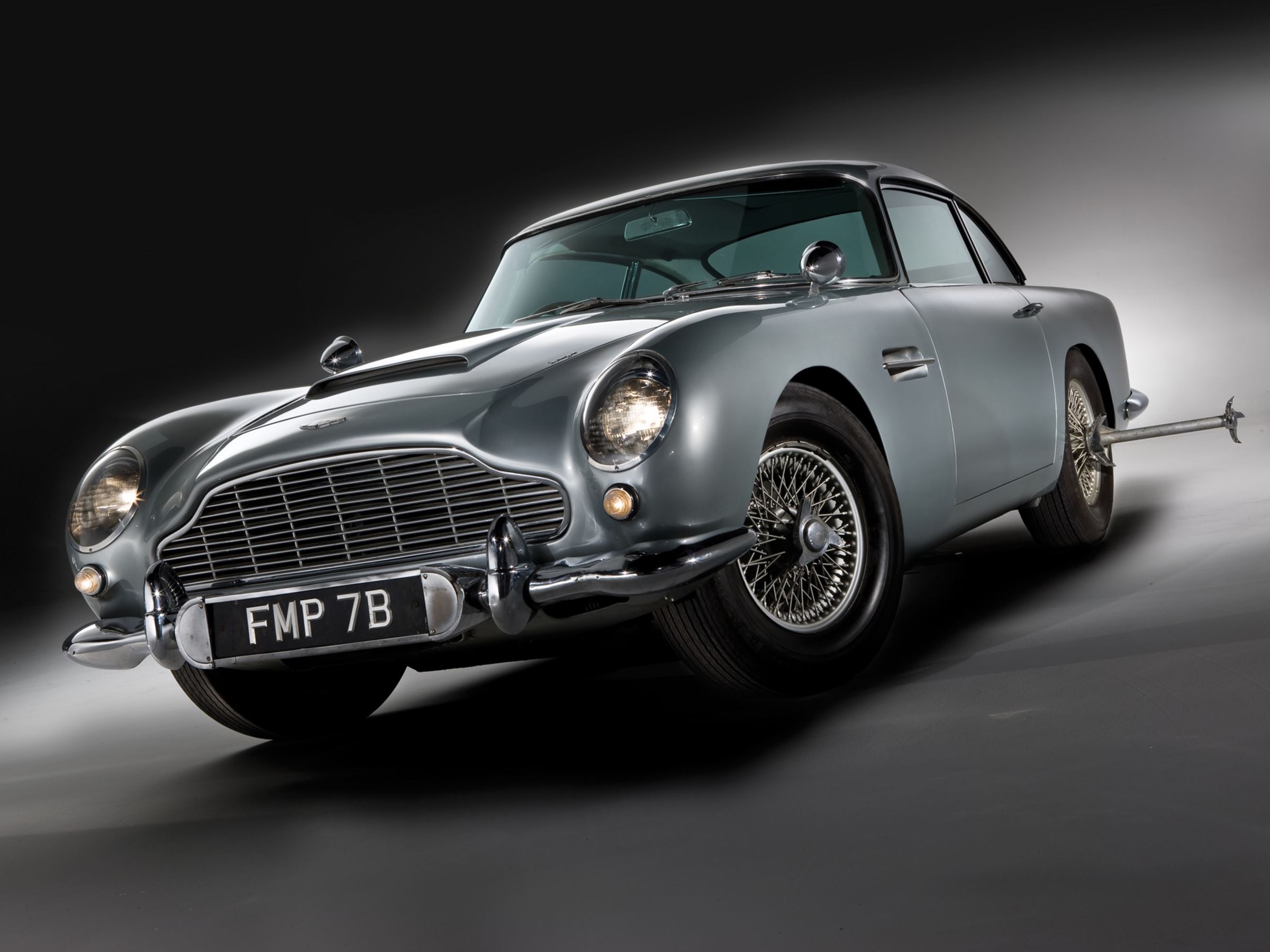 Aston-Martin-DB5-gl