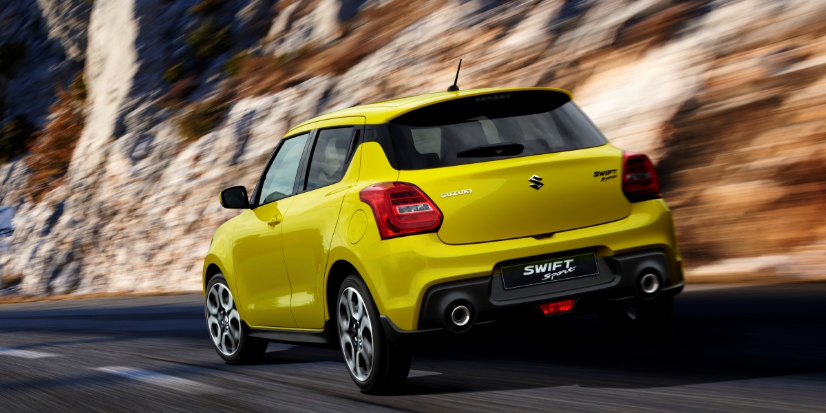 Suzuki Swift Sport znamy polskie ceny. Sprawdzamy, co na