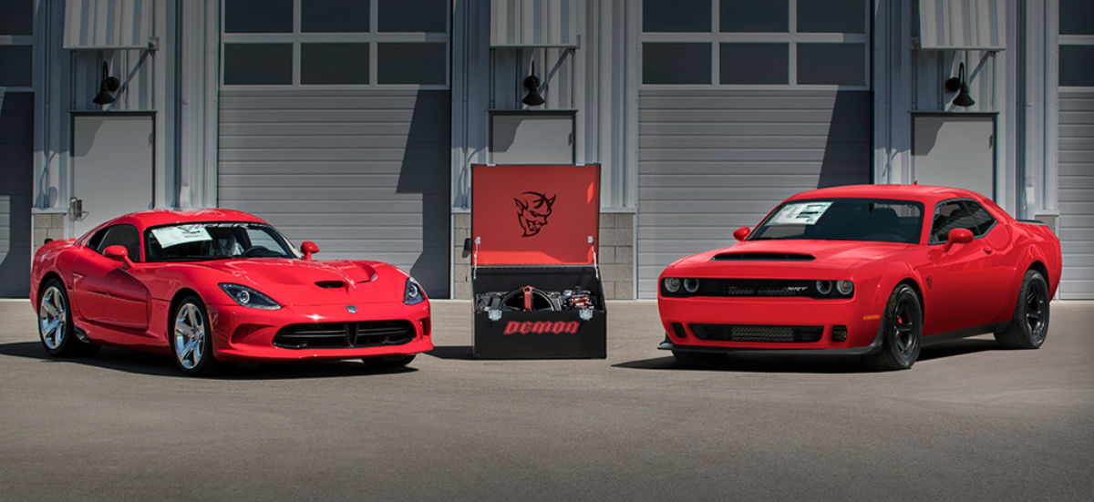 Dwa wyjątkowe Dodge &#8211; Viper i  Challenger SRT Demon sprzedane za milion dolarów!
