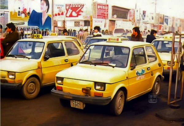 Fiat 126p w Chinach oto jego historia. Doczekał się nawet