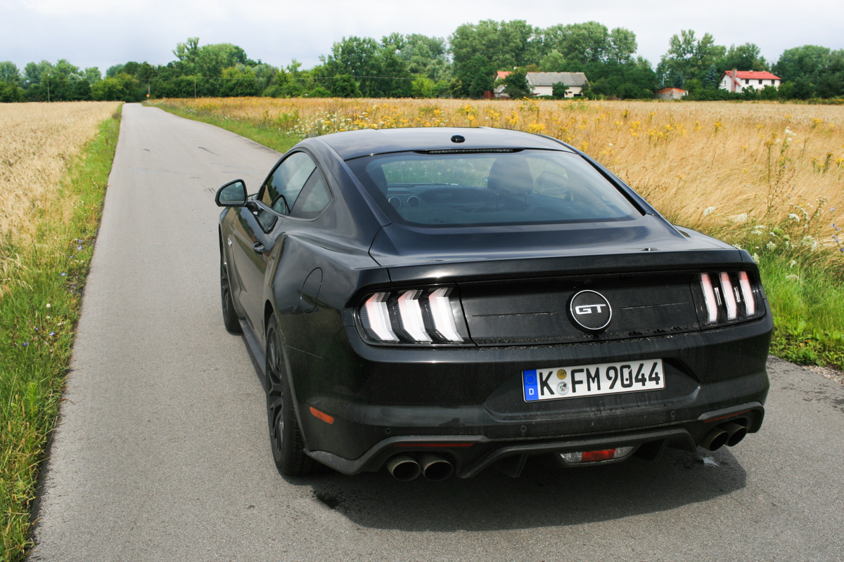 nowy-ford-mustang-9