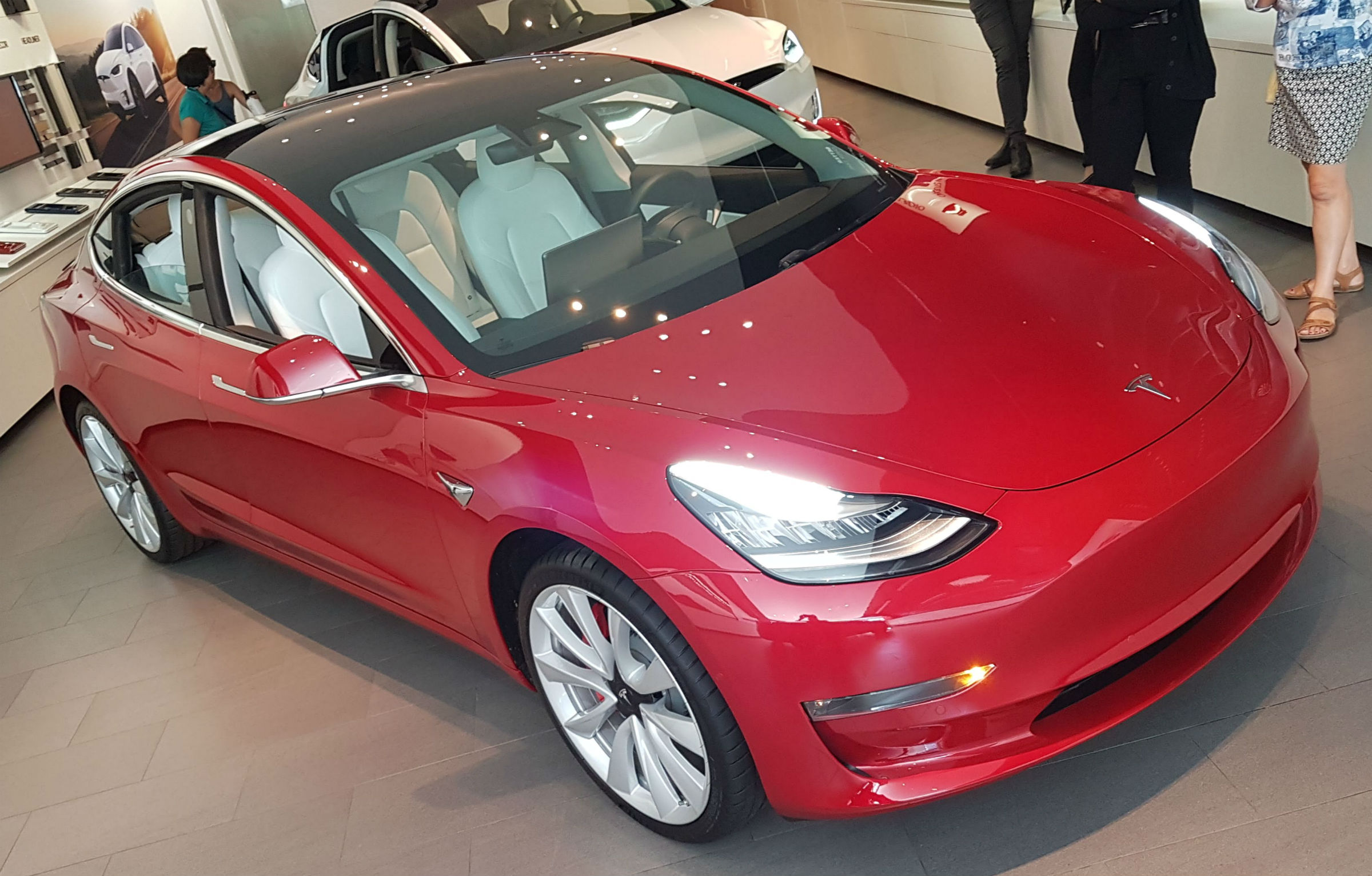 Tesla Model 3 zasięg