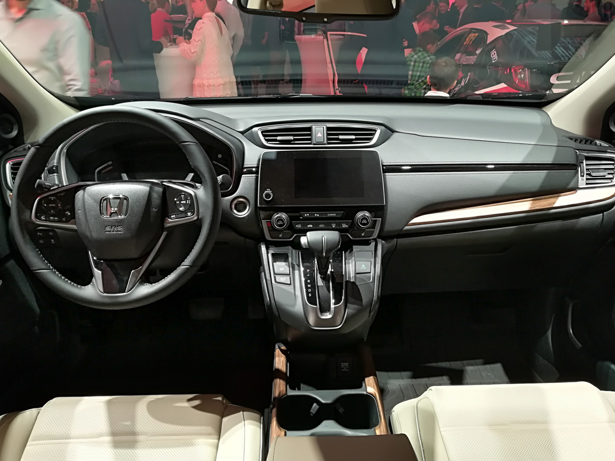Honda CR-V wnętrze