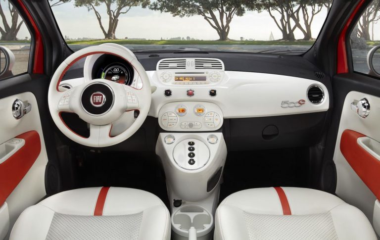 Elektryczny Fiat 500 ma szansę trafić do Europy. Najwyższy