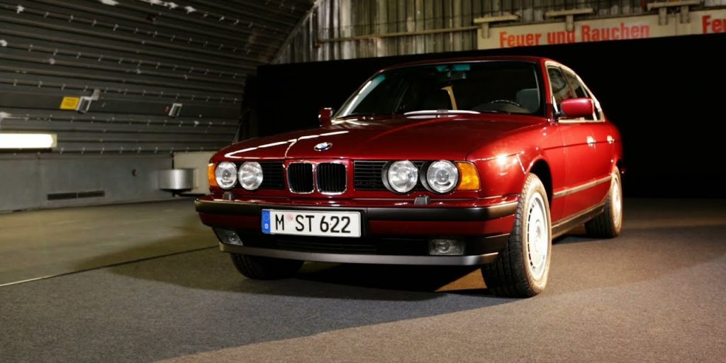 11 fabrycznie nowych BMW E34 odnaleziono w Bułgarii