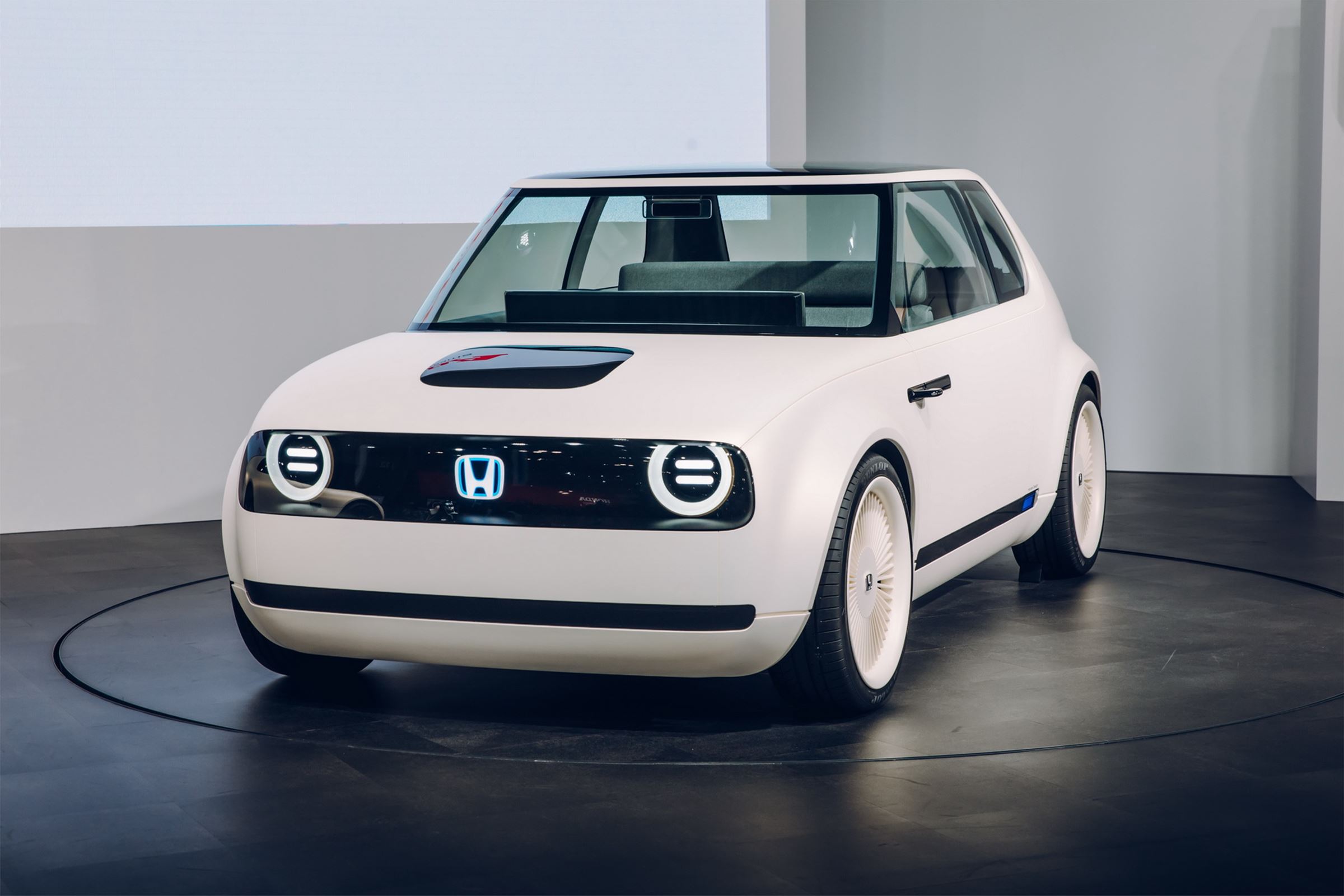 Geneva Motor Show 2019 premiery