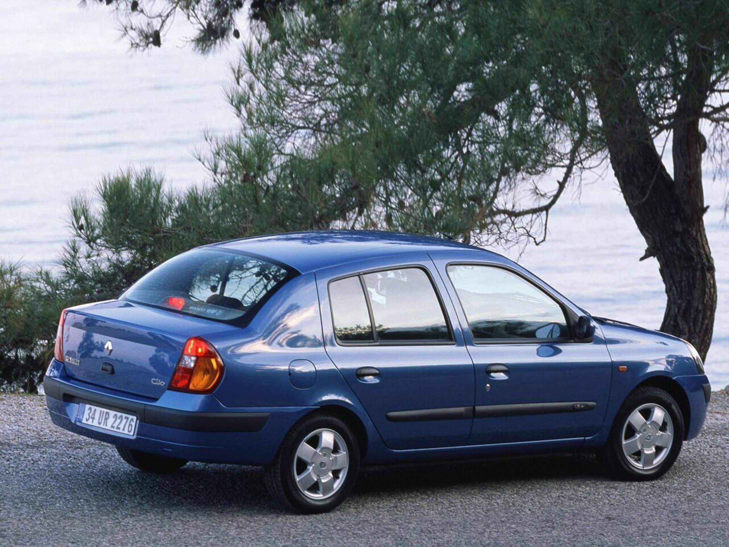 Рено 1.4 16v. Рено Клио Симбол. Рено Симбол 4 поколения. Renault symbol 2 поколения. Renault symbol 2002-2008.