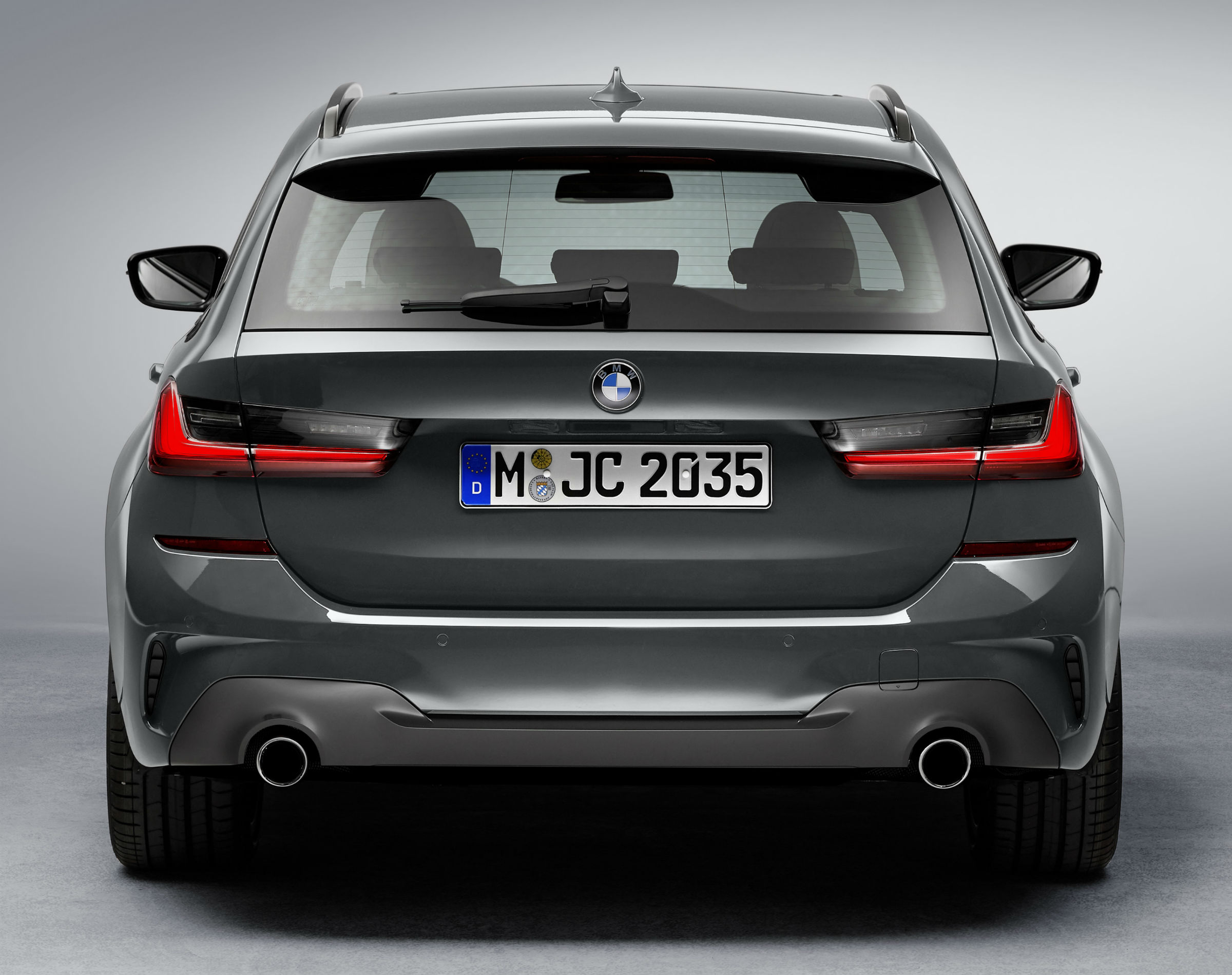 Do sedana dołącza wersja Touring, czyli nowe BMW serii 3 w