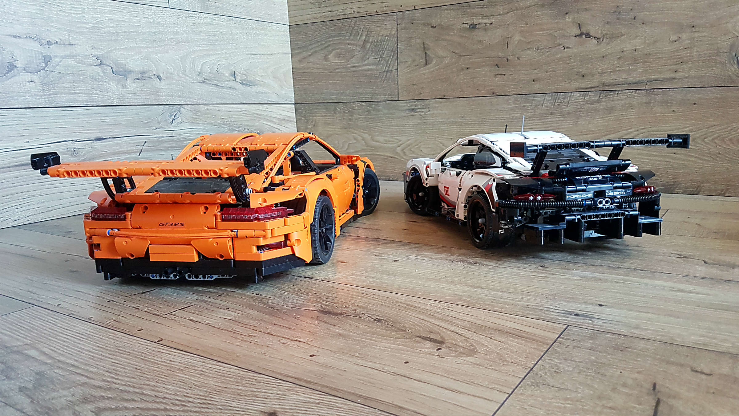Lego 42096 Porsche 911 RSR recenzja, detale, plusy i minusy