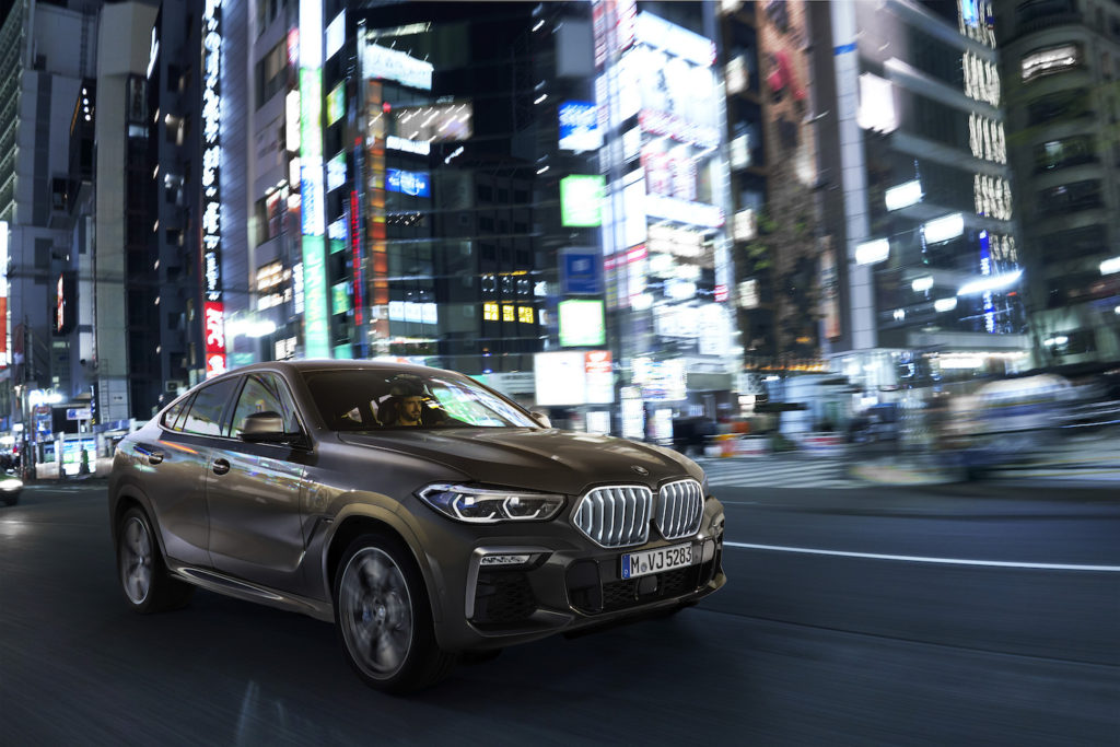 Nowe BMW X6 już oficjalnie. Ma podświetlane nerki. Świat