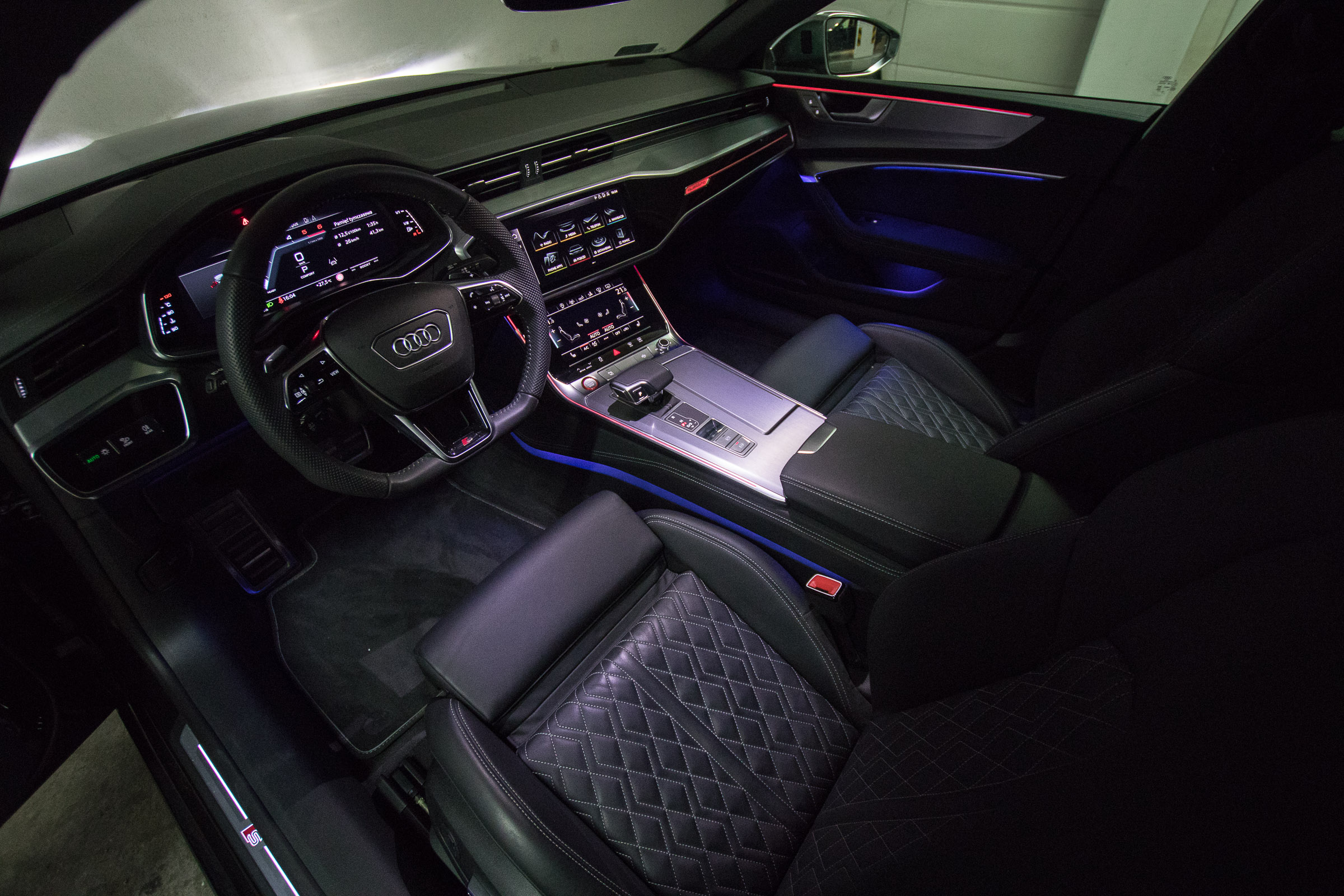 Autonomiczny test Audi S7. Sprawdziłem, jak wozi