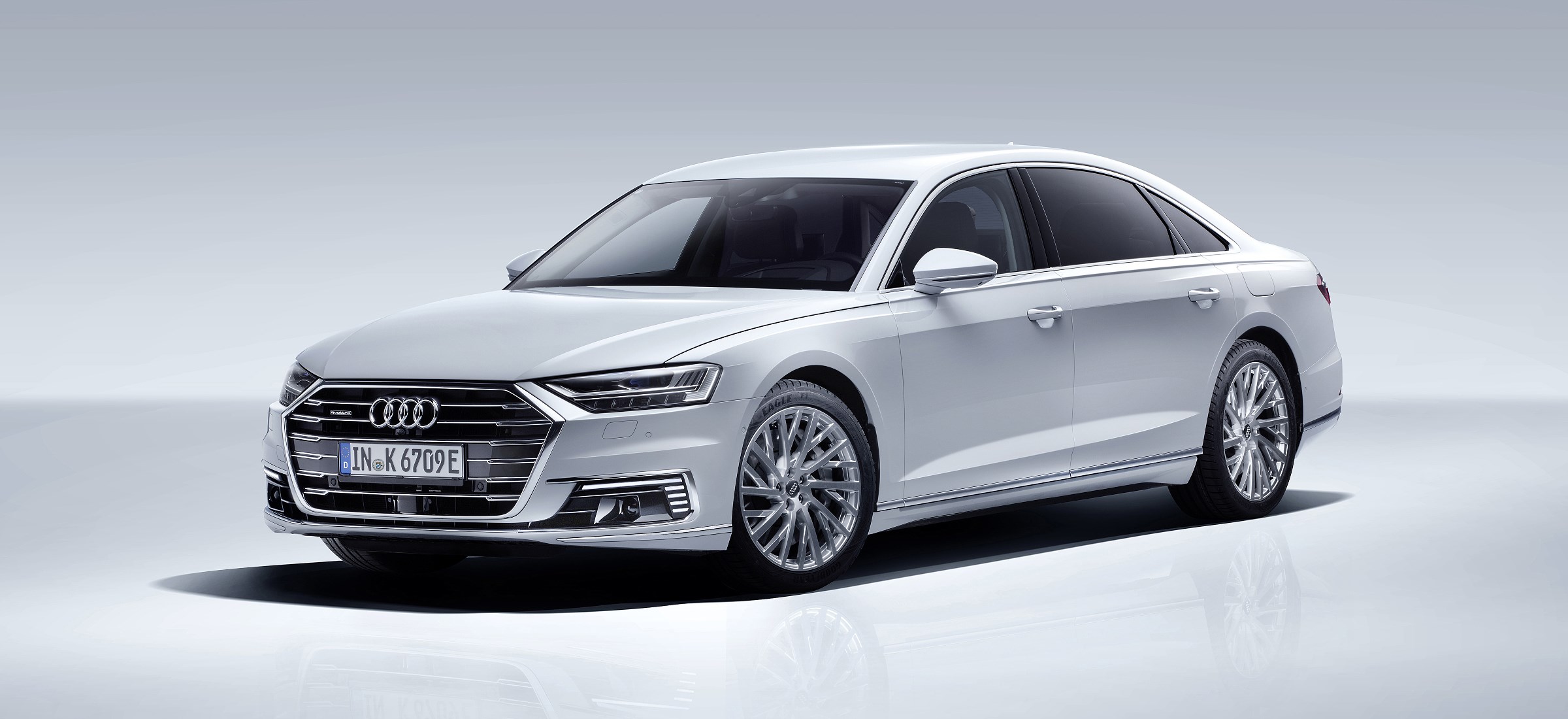 Audi A8 hybryda