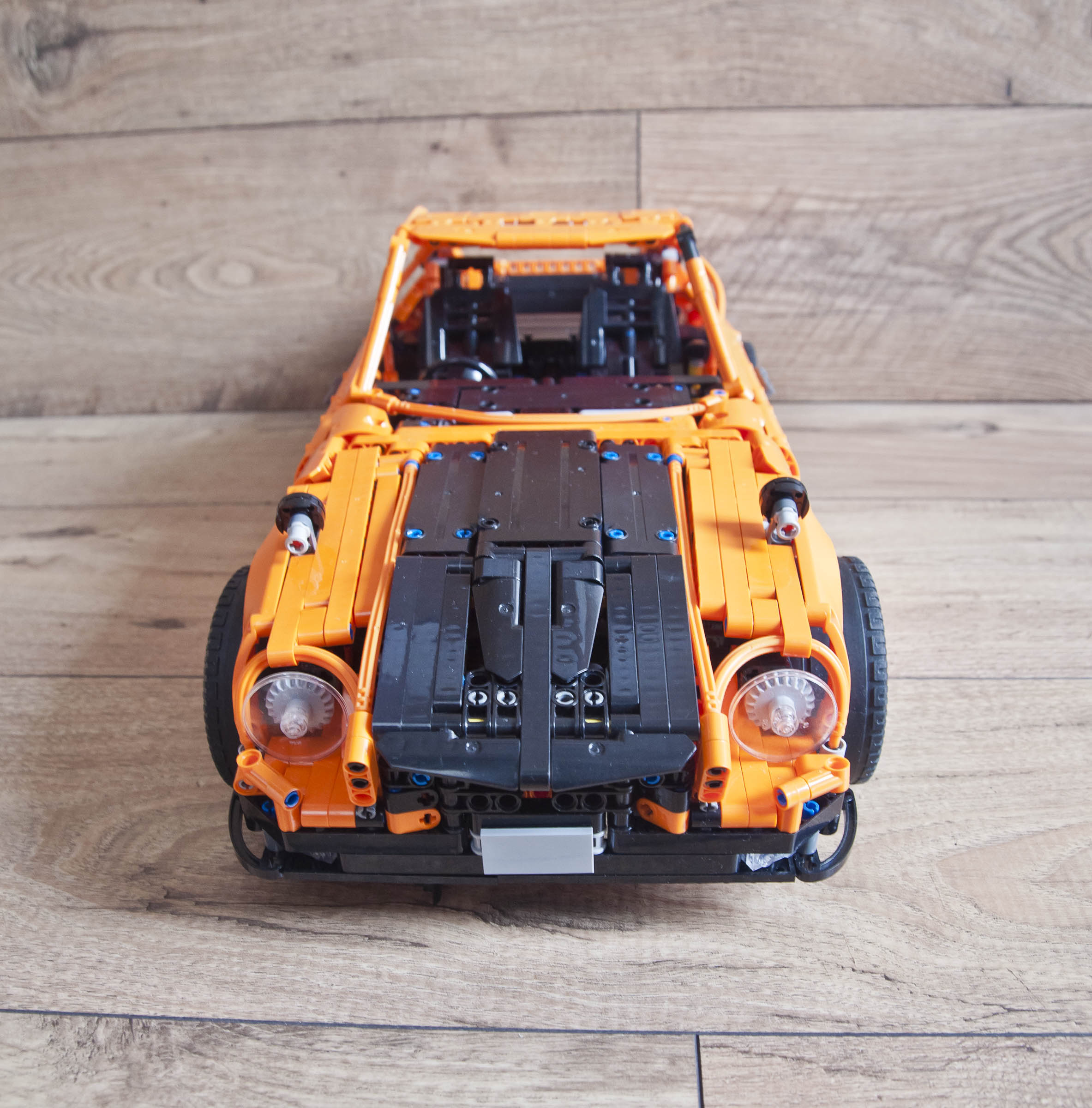 Datsun 240Z Lego