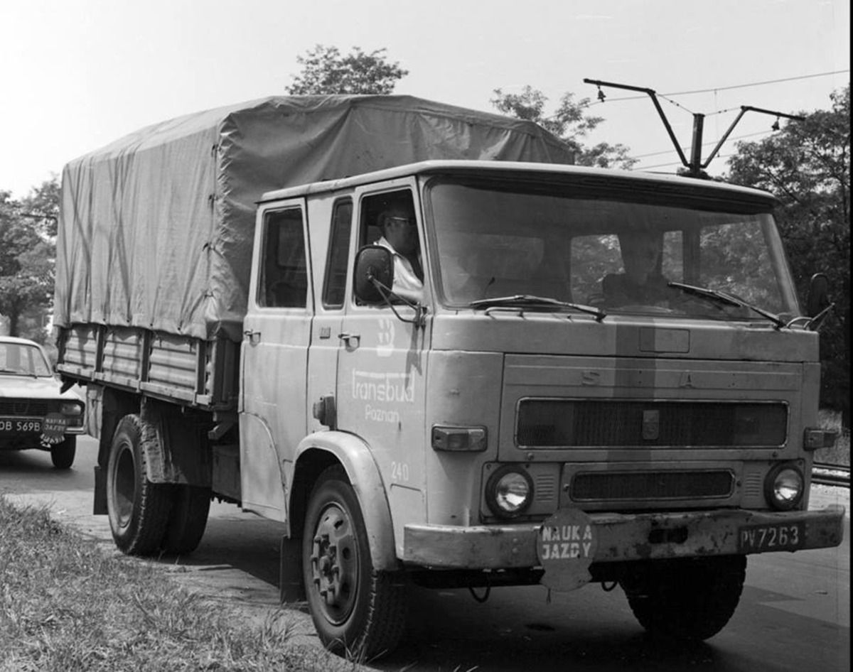 Польский грузовик. Польский грузовик Star 28. FSC Star 200. Грузовик Star 28 HDS-3. Стар 660 грузовик.