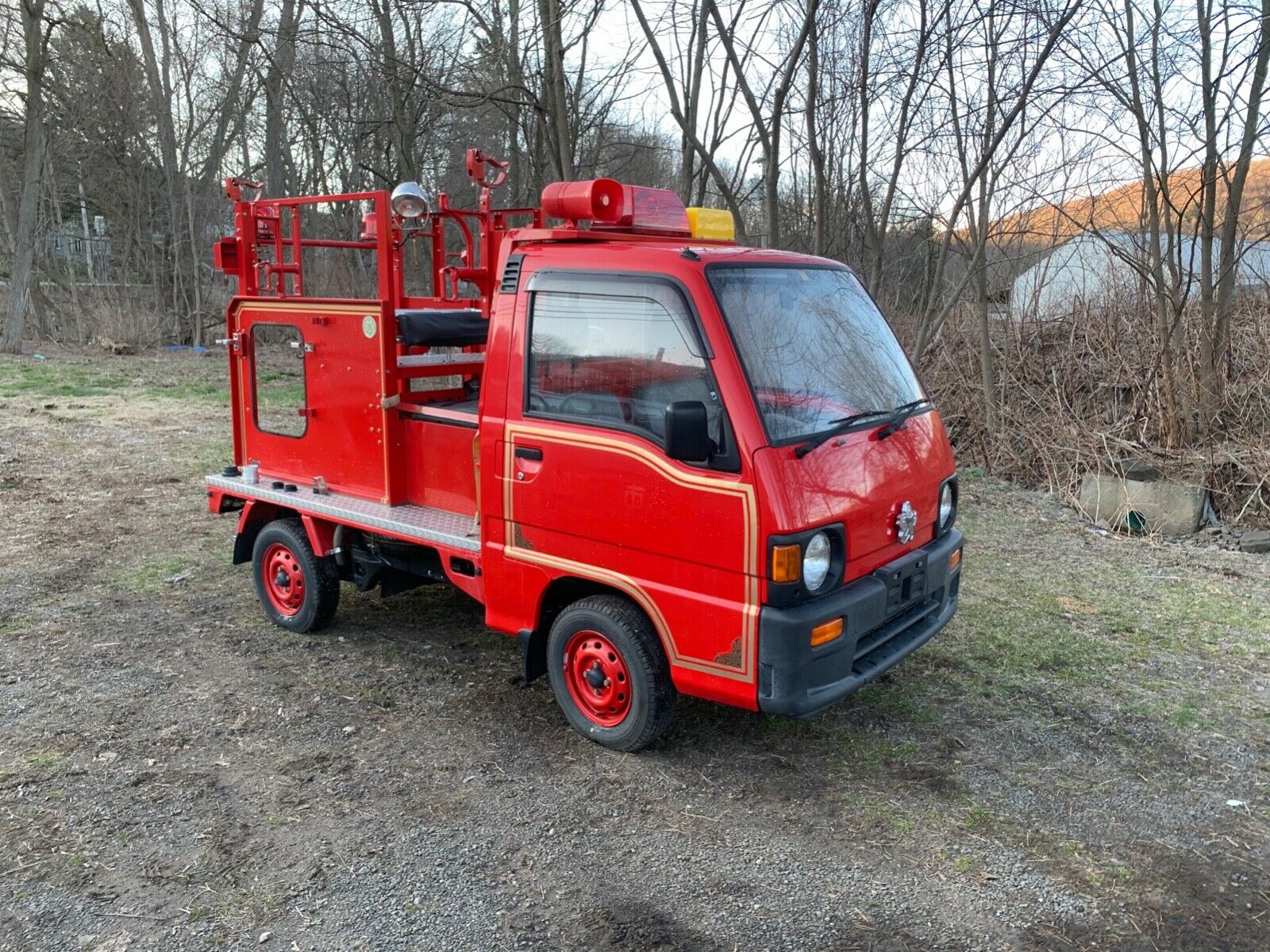 Z tym Subaru Sambar mógłbym być strażaczkiem i gasić pożarki