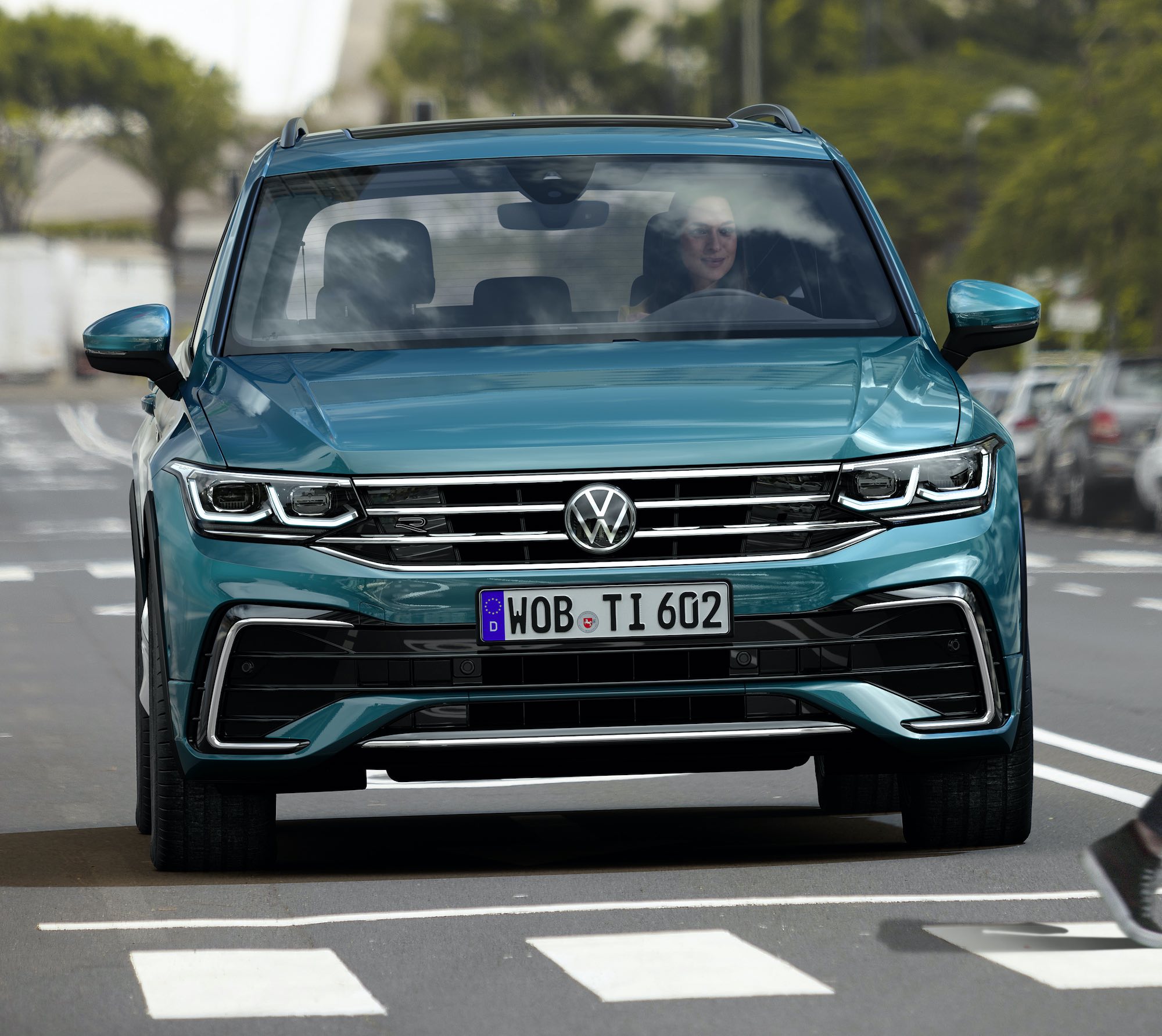 Новая тигуан 2021. Новый VW Tiguan 2021. Volkswagen Tiguan 2021 r line. Новый Volkswagen Tiguan 2022. Новый Volkswagen Tiguan 2023.